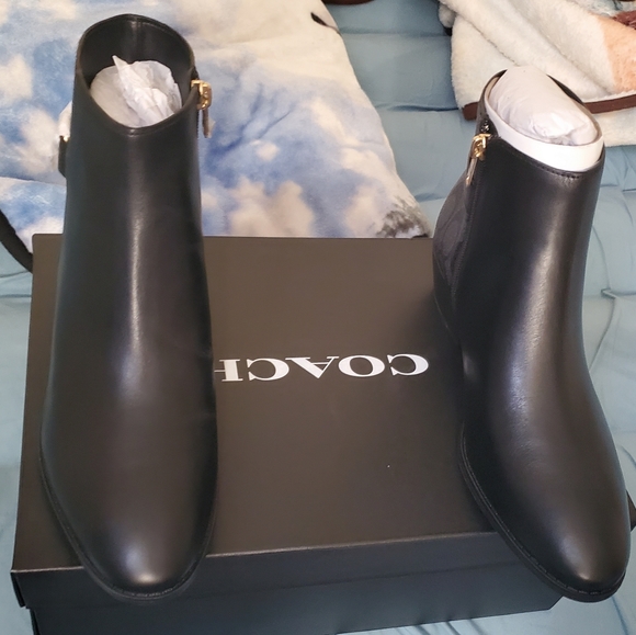 Coach Ankle boots - Picture 1 of 3